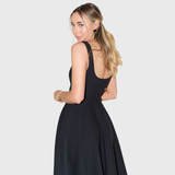 NIKOLA | Elegantní midi šaty s hranatým výstřihem