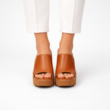 ADÉLA | Platformové pantofle s elegancí
