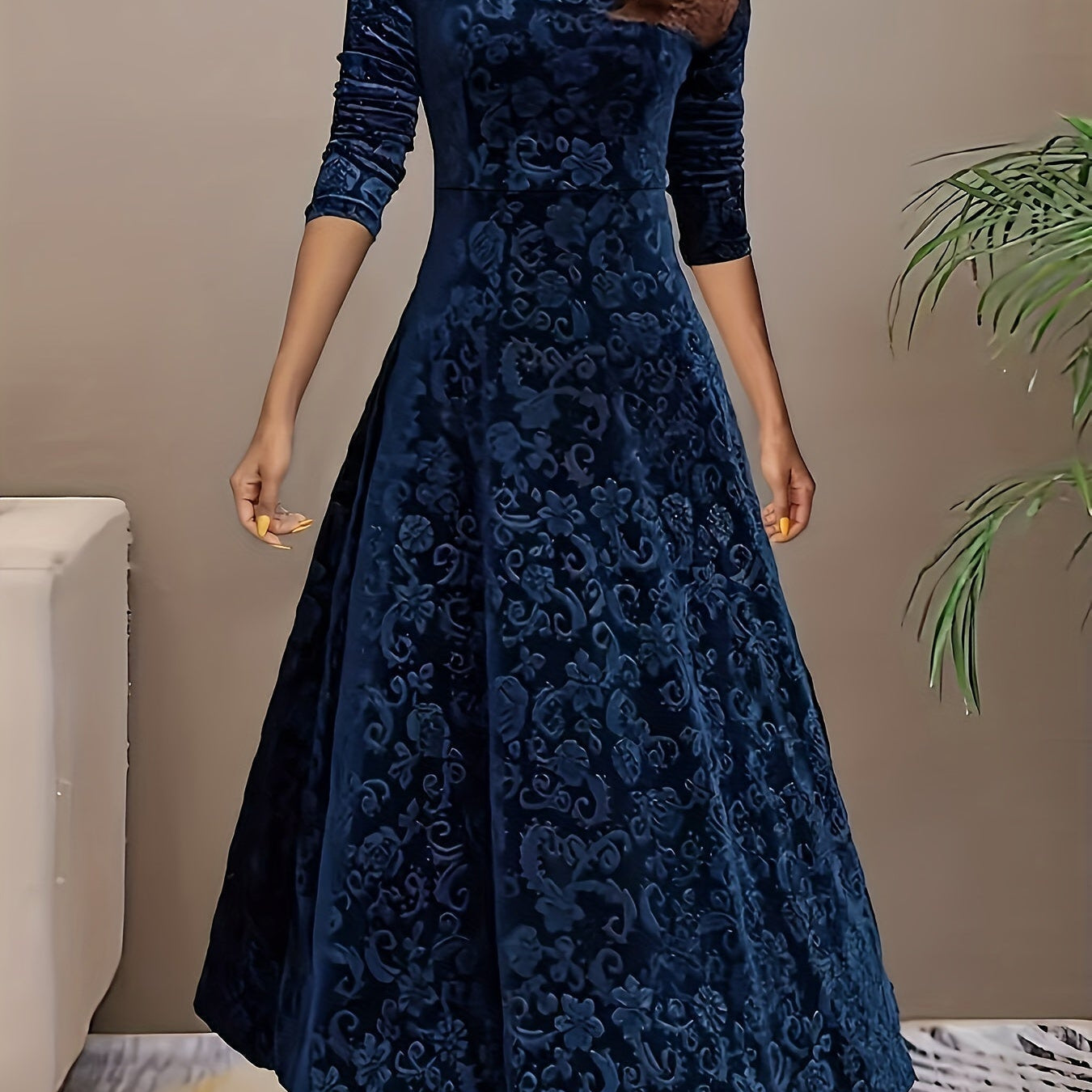 Nikola - Elegantní sametové šaty