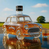 Retro láhev na whisky ve tvaru auta